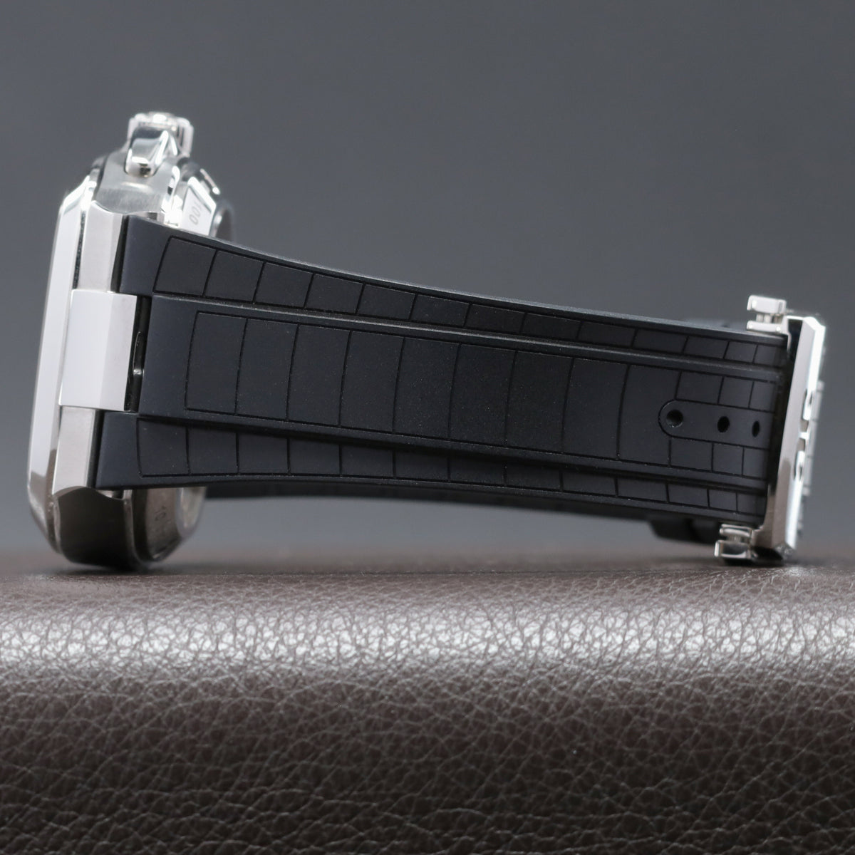 Glashutte Original Complete 40mm Stainless Steel  Disco Blue (Matte Lacquered Light Blue) Dial Fixed Stainless Steel Bezel Black Rubber Strap with Butterfly Folding Clasp 13702100263
