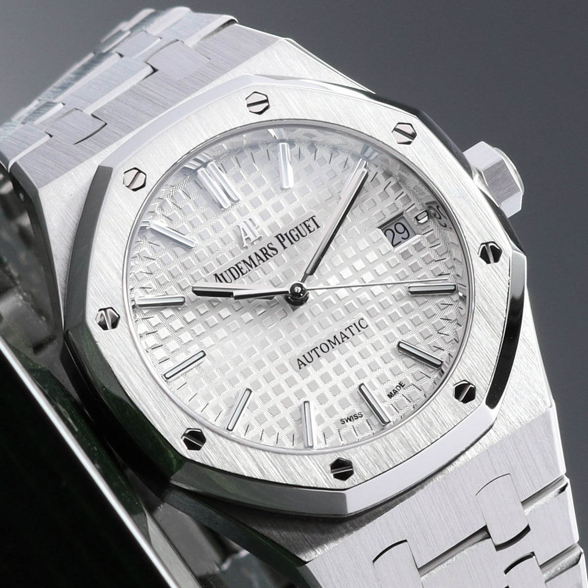 Audemars Piguet Royal Oak 37mm Stainless Steel White Dial Stainless Steel Bezel  Stainless Steel Integrated Bracelet 15450ST