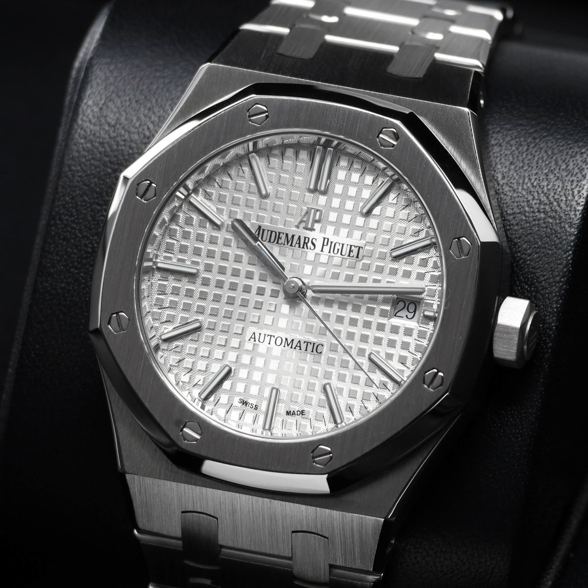 Audemars Piguet Royal Oak 37mm Stainless Steel White Dial Stainless Steel Bezel  Stainless Steel Integrated Bracelet 15450ST