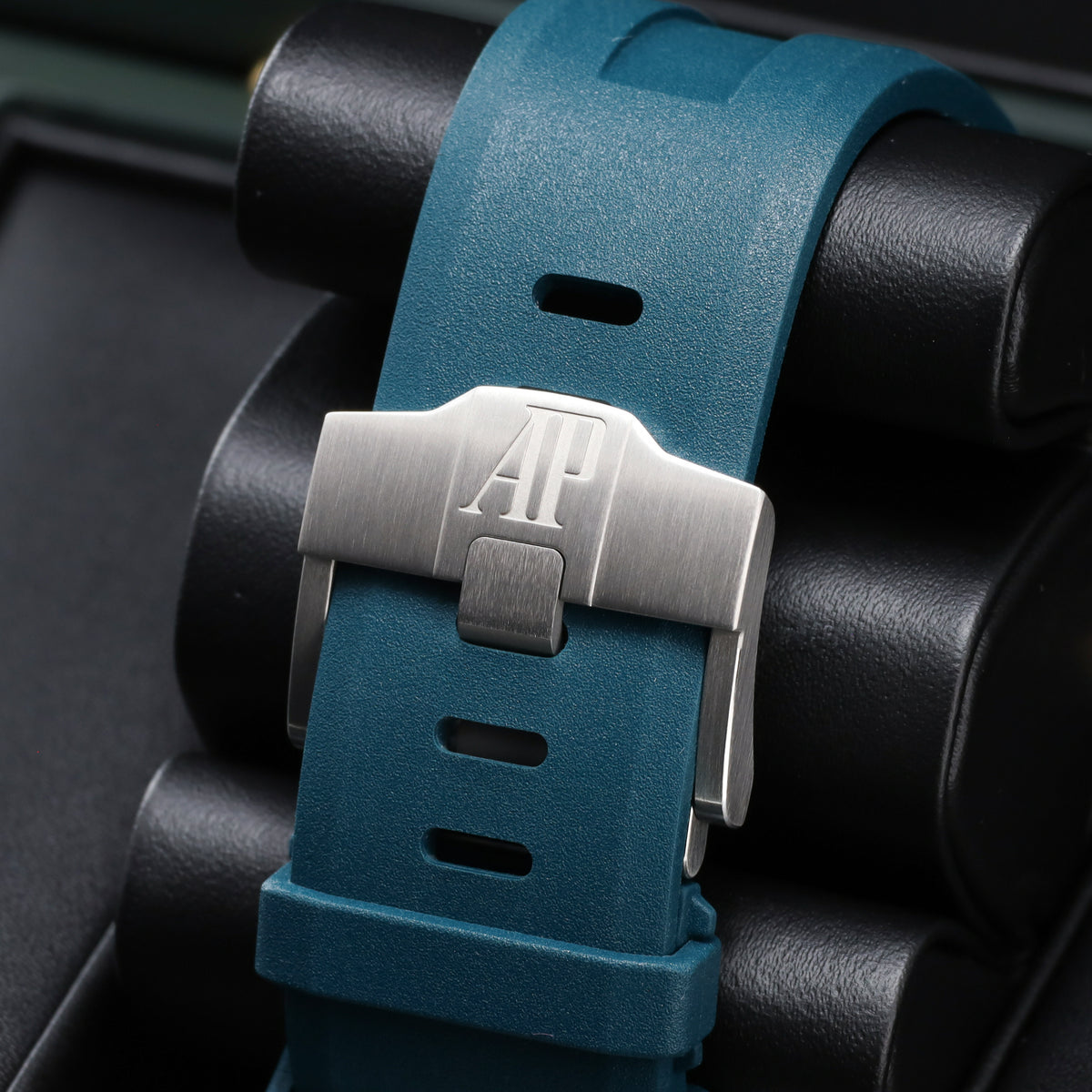 Audemars Piguet Royal Oak Offshore "Blue Diver" 2026 Complete 42mm Stainless Steel Deep Teal / Abyssal Blue Dial Inner Rotating Diving Bezel Blue Rubber Strap 15720ST.OO.A403CA.01