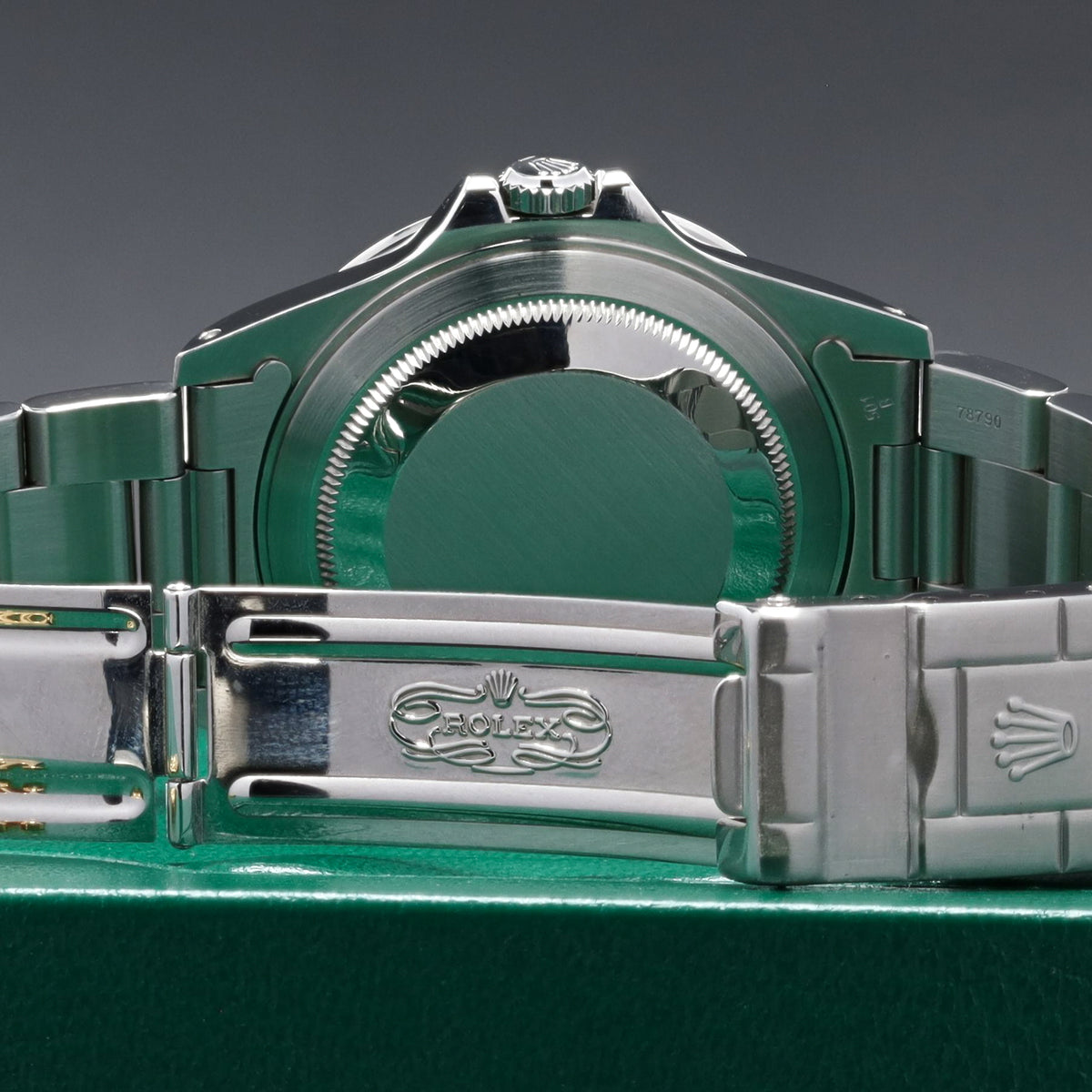 Rolex Explorer II Polar GMT 1999 40mm White Dial Steel Case Silver Bezel Oyster Bracelet 16570