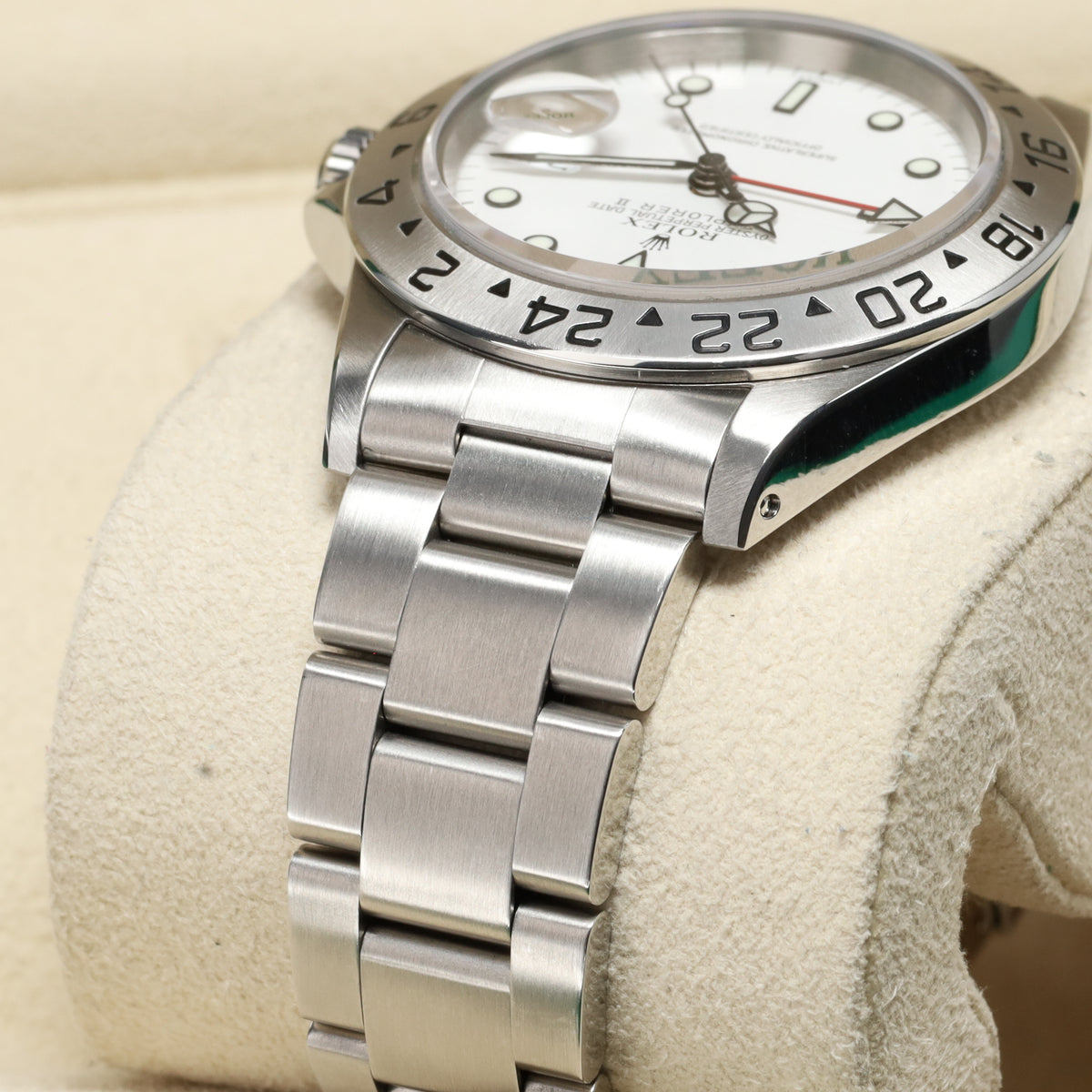 Rolex Explorer II Polar GMT 1999 40mm White Dial Steel Case Silver Bezel Oyster Bracelet 16570