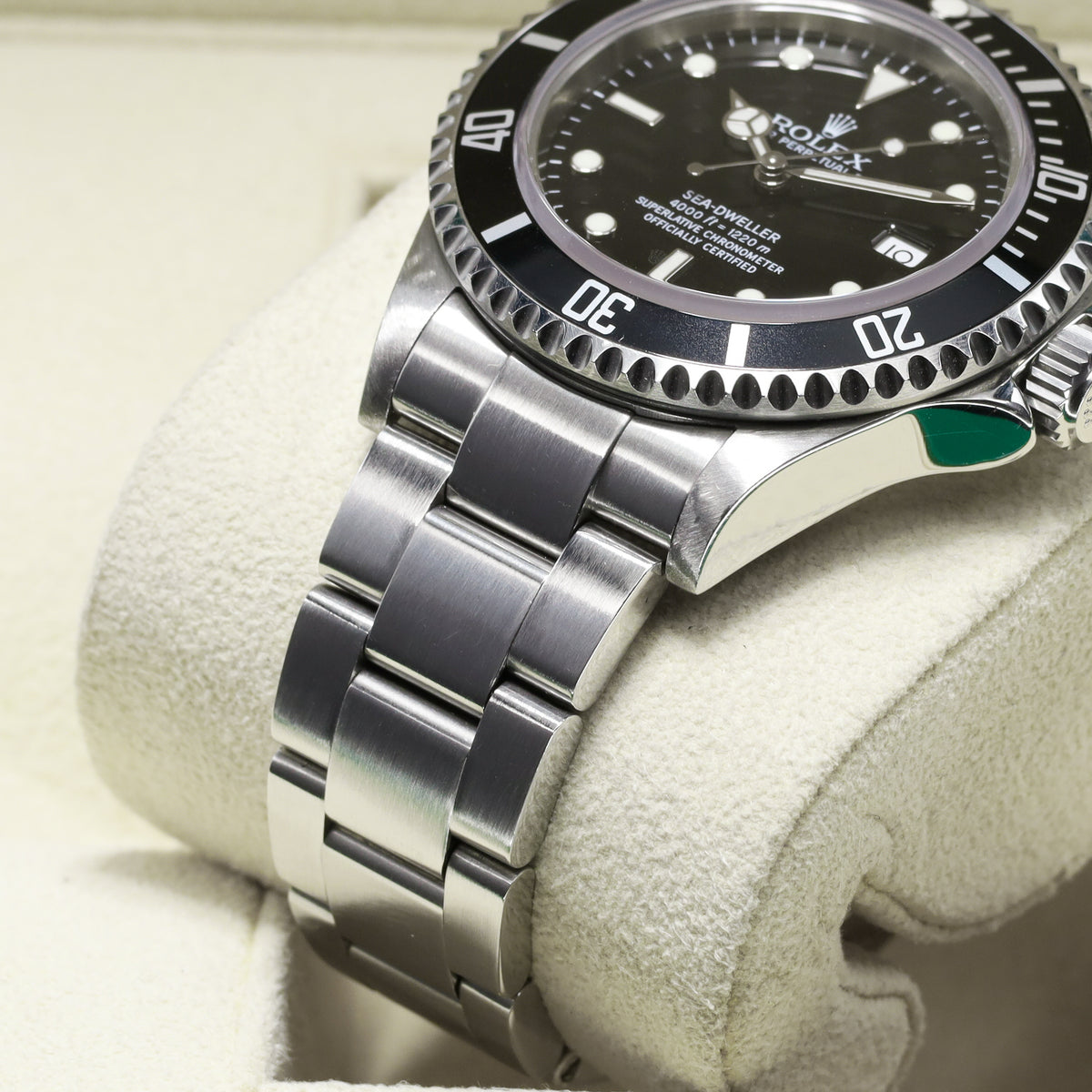 Rolex Sea Dweller 40mm Oystersteel Black Dial Black Aluminum Unidirectional Bezel Oyster Bracelet 16600