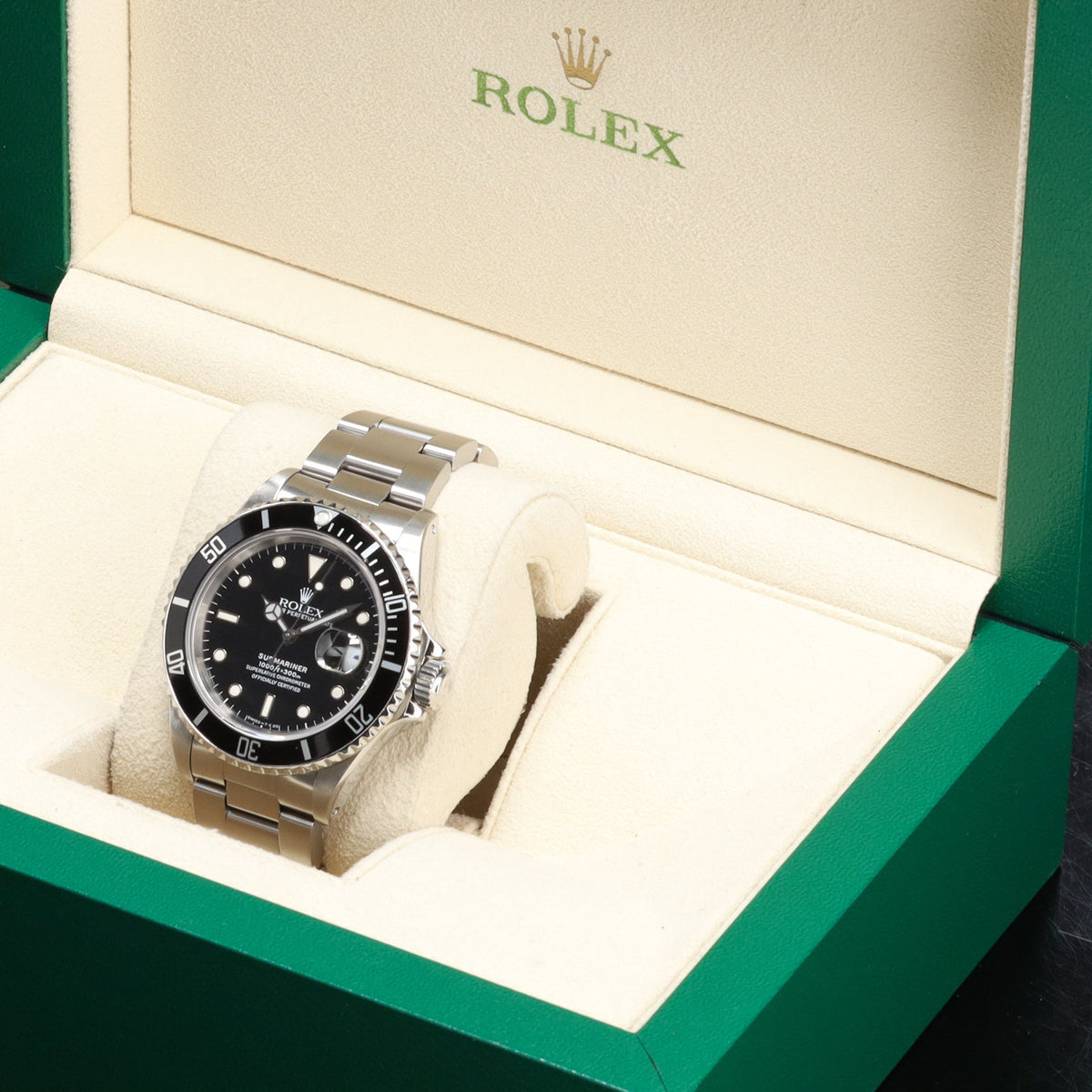 Rolex Submariner 1990 40mm Stainless Steel Black Dial Black Aluminum Unidirectional Rotating Bezel Oyster Bracelet 16610
