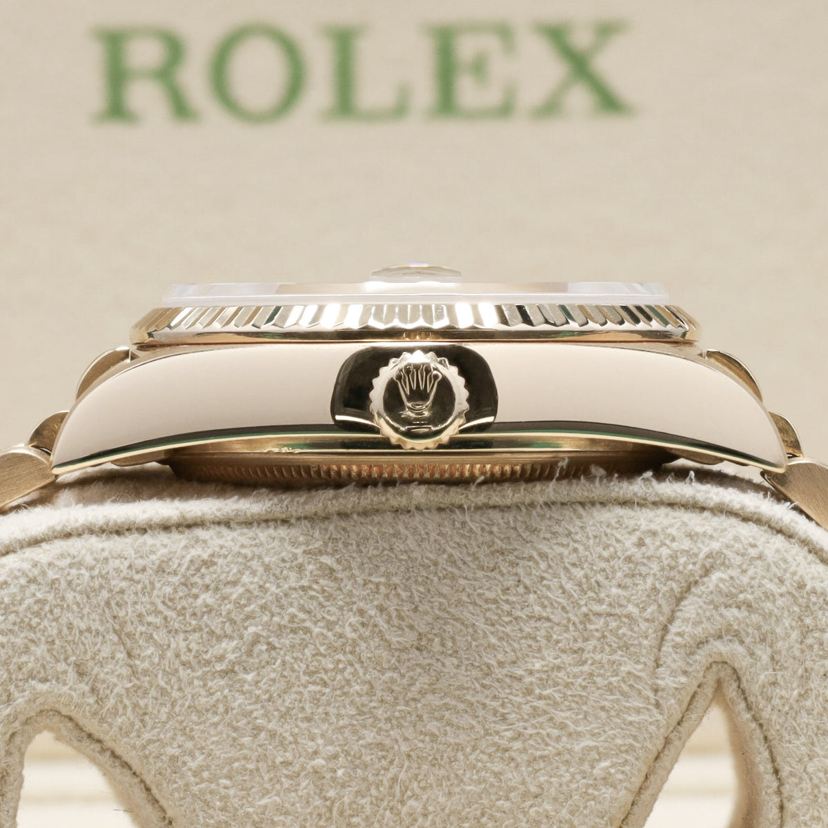 Rolex Day Date 1985 36mm 18k Yellow Gold Champagne with Roman Numerals Dial 18k Yellow Gold Fluted Bezel President Bracelet 18038