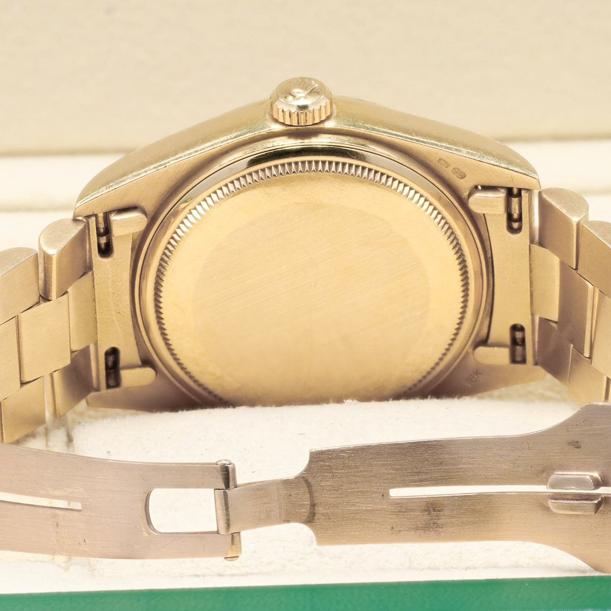 Rolex Day Date 1980 36mm 18k Yellow Gold Champagne Dial 18k Yellow Gold Fluted Bezel President Bracelet 18038
