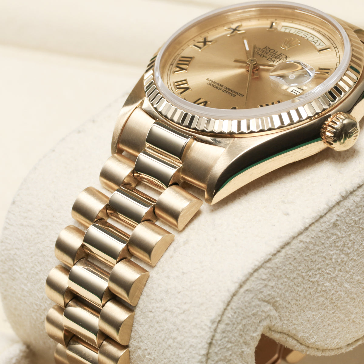 Rolex Day Date 1985 36mm 18k Yellow Gold Champagne with Roman Numerals Dial 18k Yellow Gold Fluted Bezel President Bracelet 18038