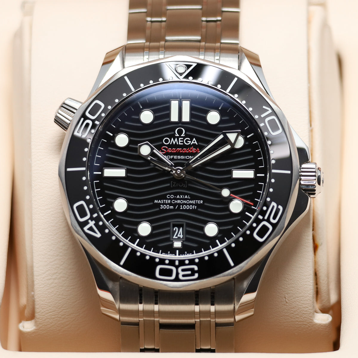 Omega Seamaster Diver 300M 2024 Complete 42mm Stainless steel Black Dial Black ceramic Bezel Stainless steel 210.30.42.20.01.001