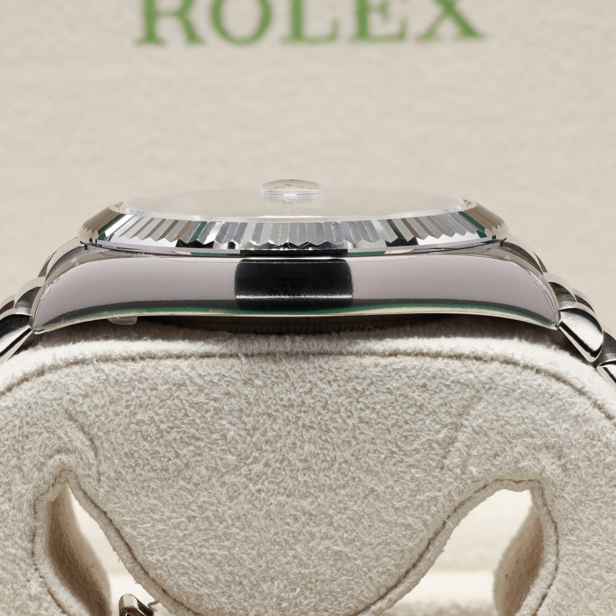 Rolex Day Date II 2011 Complete 41mm 18k White Gold Brown Dial 18k White Gold Fluted Bezel President Bracelet 218239