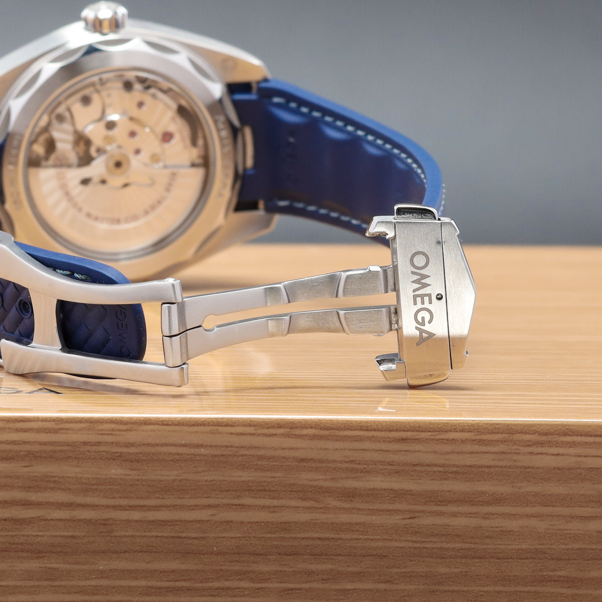 Omega Seamaster Aqua Terra Worldtimer 150m Worldtime 2022 Complete 43mm Steel Blue Dial Blue Strap GMT 220.12.43.22.03.001