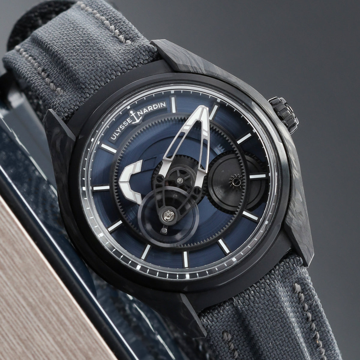Ulysse Nardin Freak 2025 43mm Carbon and Titanium Blue Openworked Display Dial Carbon Bezel Black Rubber Leather Strap with Folding Clasp 2303-270LE-3A