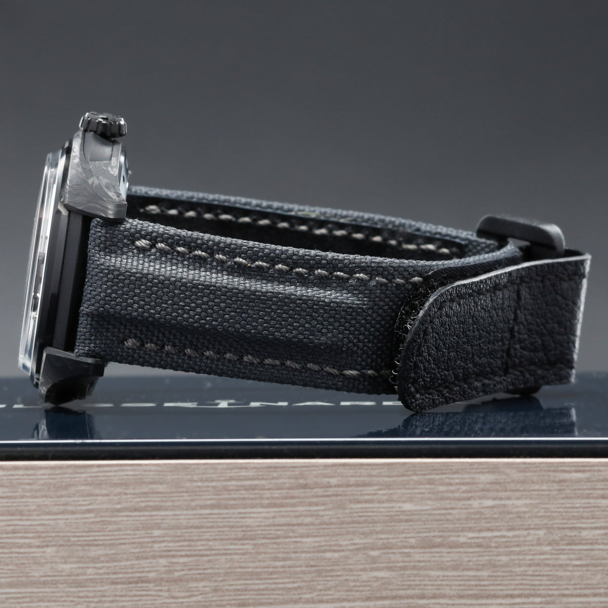 Ulysse Nardin Freak 2025 43mm Carbon and Titanium Blue Openworked Display Dial Carbon Bezel Black Rubber Leather Strap with Folding Clasp 2303-270LE-3A
