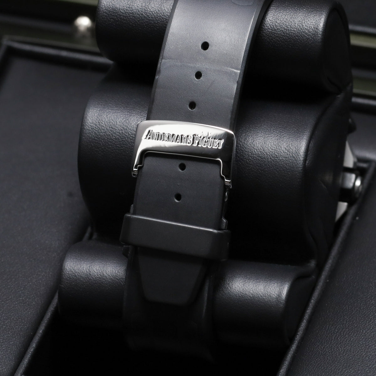 Audemars Piguet Royal Oak Offshore 42mm Stainless Steel Black Dial Black Rubberclad Bezel Black Rubber Strap 25940SK