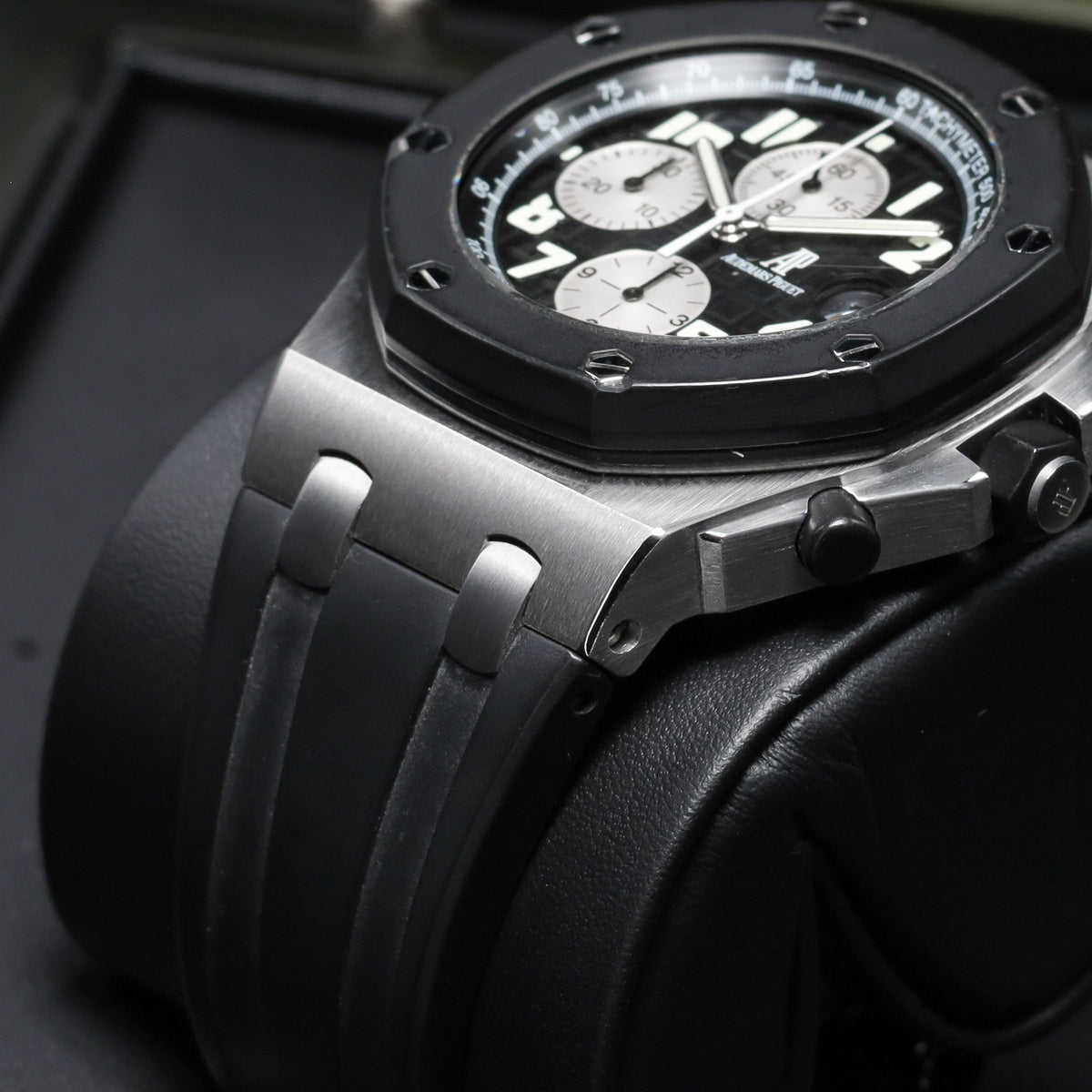 Audemars Piguet Royal Oak Offshore 42mm Stainless Steel Black Dial Black Rubberclad Bezel Black Rubber Strap 25940SK