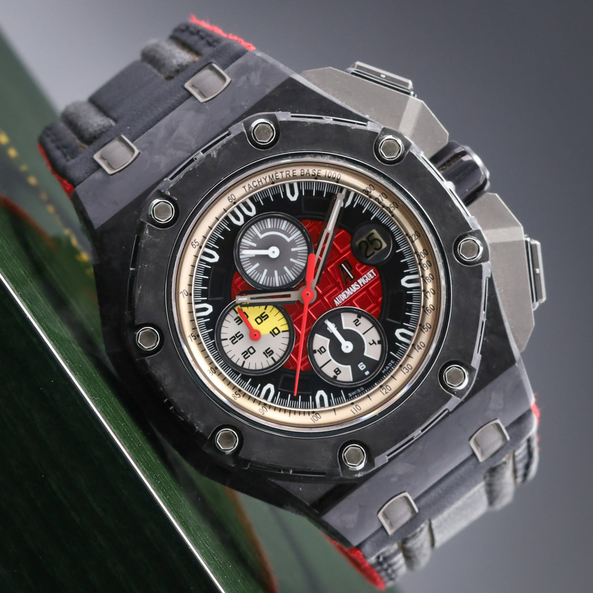Audemars Piguet Royal Oak Offshore Grand Prix Limited Edition 1/750pcs Forged Carbon Case Carbon Black Dial 26290IO.OO.A001VE.01