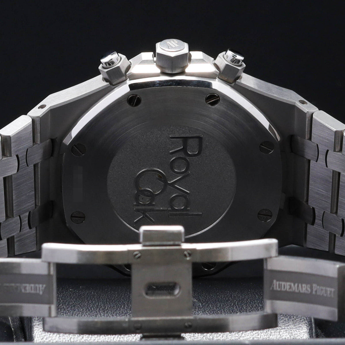 Audemars Piguet Royal Oak 2020 41mm Stainless Steel Black Grande Tapisserie Dial Stainless Steel Bezel Stainless Steel Integrated Bracelet 26331ST.OO.1220ST.02