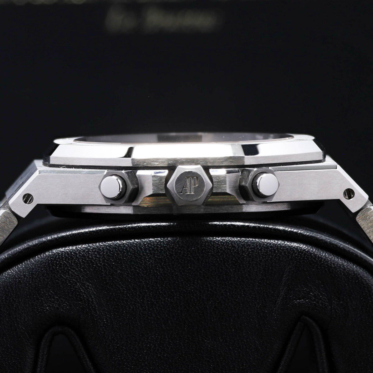 Audemars Piguet Royal Oak 2020 41mm Stainless Steel Black Grande Tapisserie Dial Stainless Steel Bezel Stainless Steel Integrated Bracelet 26331ST.OO.1220ST.02