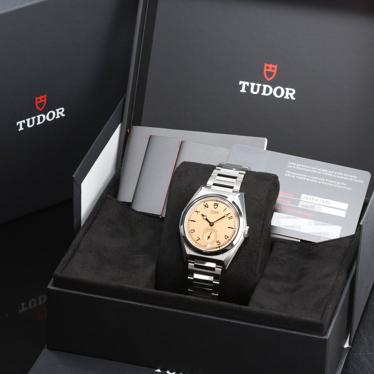 Tudor Monarch 2026 Complete 39mm Stainless Steel Dark Champagne Stainless Steel Stainless Steel Two-Link Bracelet with T-fit Clasp 2639W1A0U