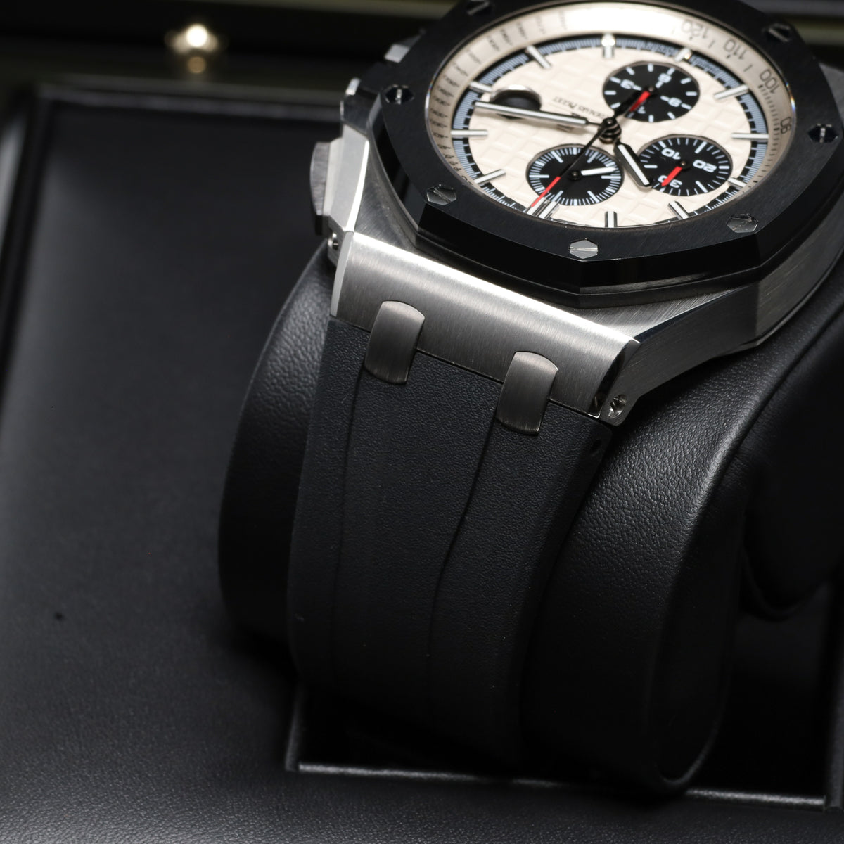 Audemars Piguet Royal Oak Offshore 44mm Stainless Steel Case Panda Dial Black Ceramic Bezel Black Rubber Strap 26400SO