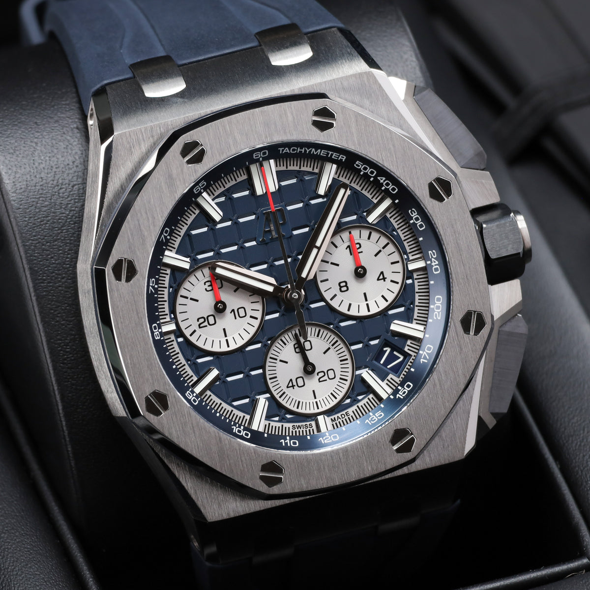 Audemars Piguet Royal Oak Offshore 2023 Complete 43mm Titanium Blue “Méga Tapisserie” Dial Titanium Bezel Blue Rubber Strap 26420TI