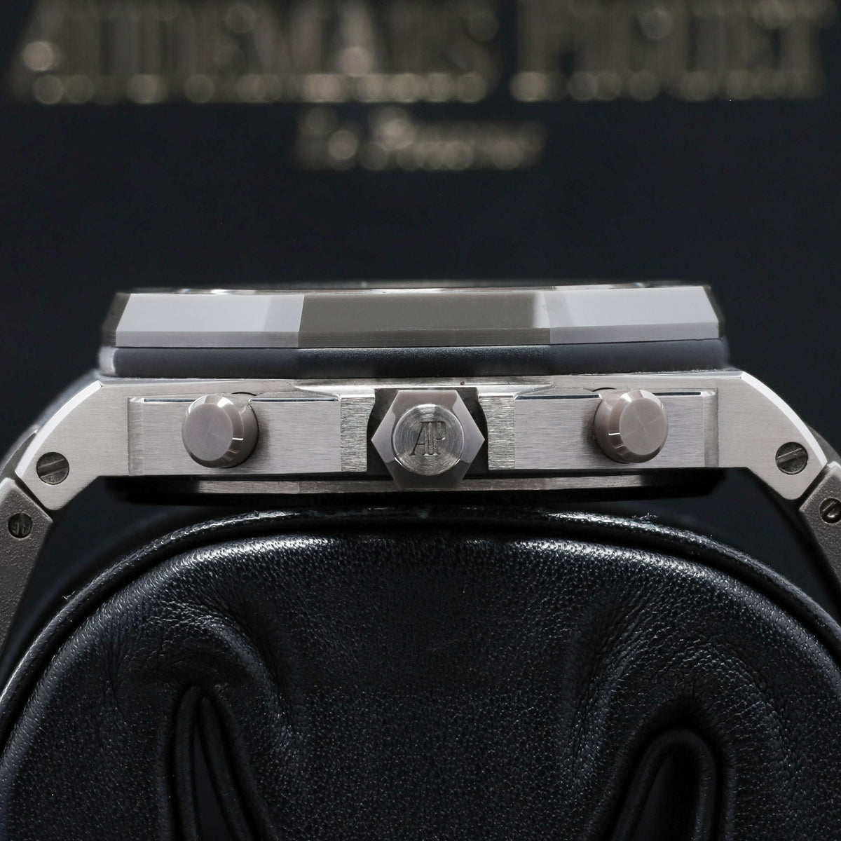 Audemars Piguet Royal Oak Offshore 2019 Complete 42mm Titanium Grey “Méga Tapisserie” Dial Grey Ceramic Bezel Grey Rubber Strap with Titanium Pin Buckle  26470IO