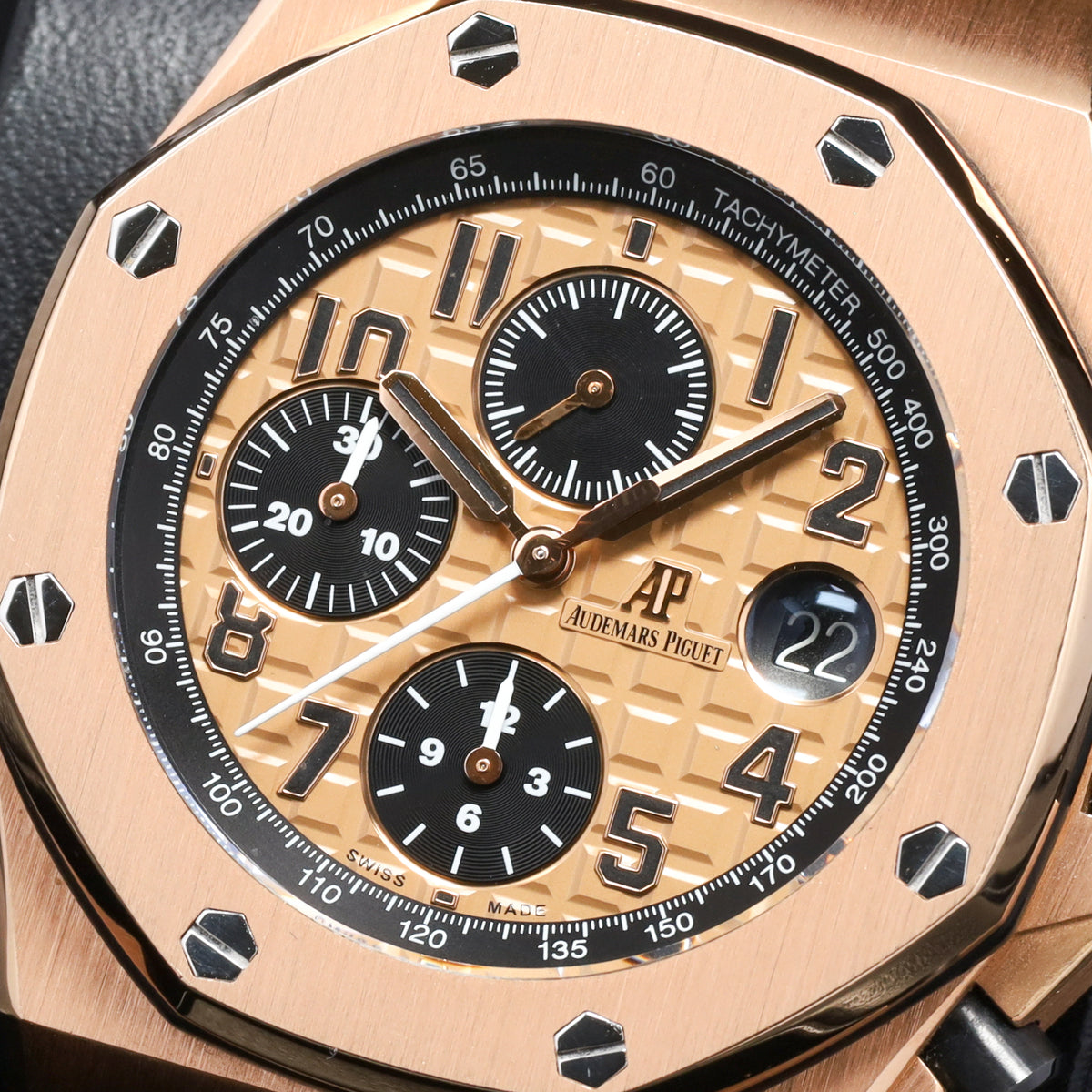Audemars Piguet Royal Oak Offshore 42mm 18k Yellow Gold Champagne With Black Sub Dials 18k Yellow Gold Black Rubber Strap With Rose Gold Pin Buckle 26470OR