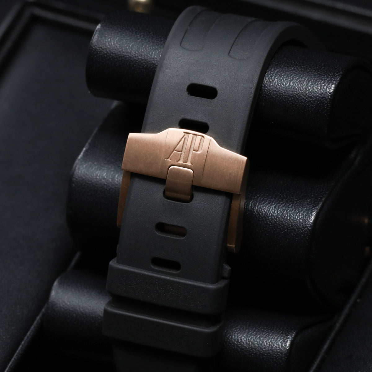 Audemars Piguet Royal Oak 2019 Complete 42mm 18k Rose Gold Rhodium / Grey “Méga Tapisserie” Dial 18k Rose Gold Bezel Grey Alligator Leather Strap with Rose Gold Folding Clasp 26470OR.OO.A125CR.01