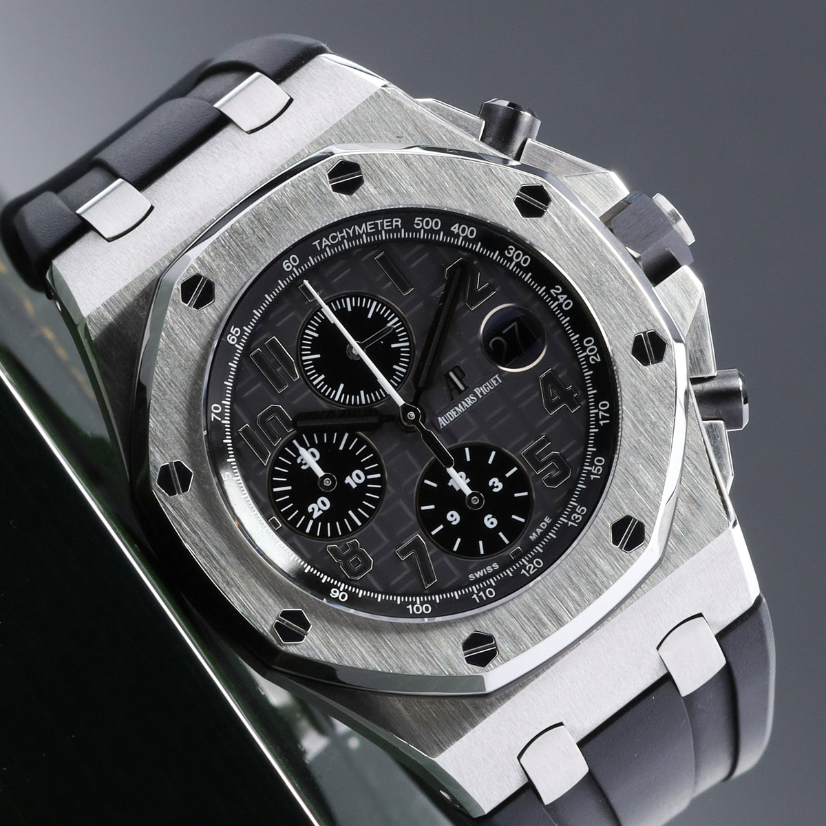 Audemars Piguet ROO Elephant 2016 Complete 42mm Stainless Steel Grey Méga Tapisserie Black Subdials Stainless Steel Octagonal Bezel Black Rubber Strap 26470ST