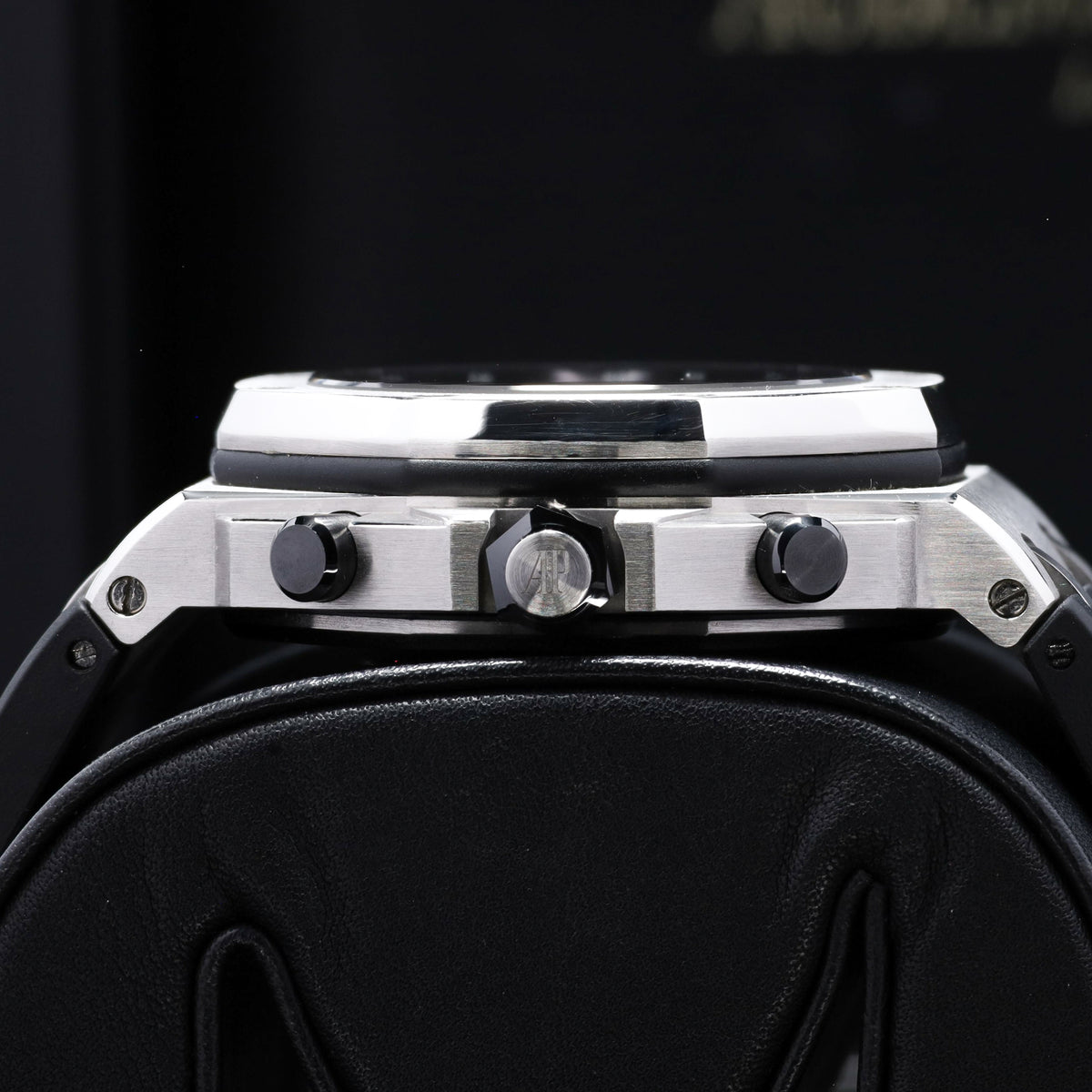 Audemars Piguet ROO Elephant 2016 Complete 42mm Stainless Steel Grey Méga Tapisserie Black Subdials Stainless Steel Octagonal Bezel Black Rubber Strap 26470ST