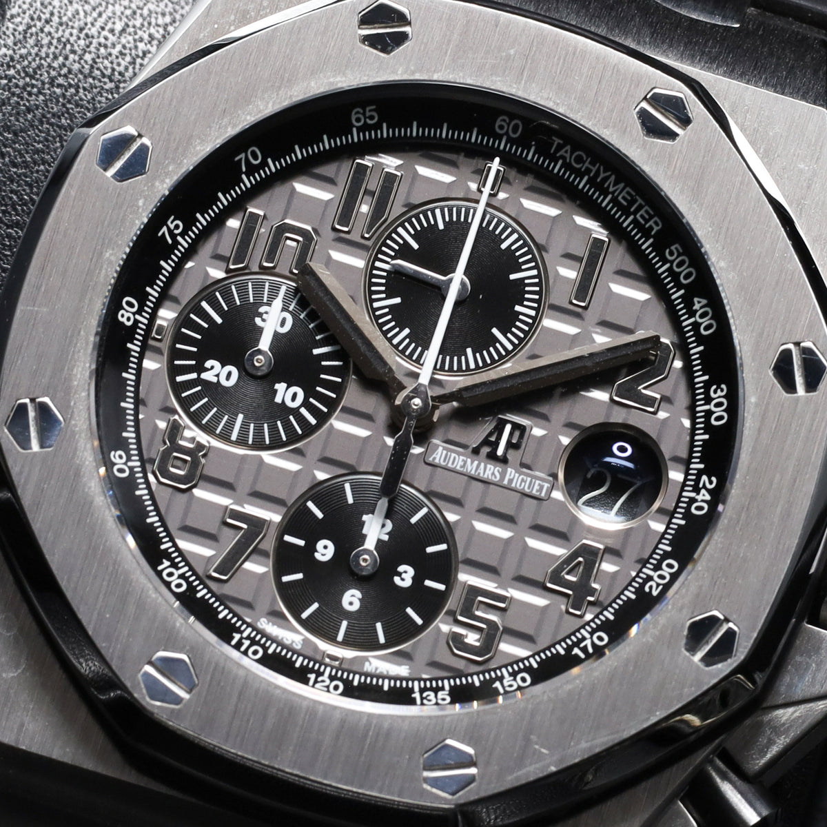 Audemars Piguet ROO Elephant 2016 Complete 42mm Stainless Steel Grey Méga Tapisserie Black Subdials Stainless Steel Octagonal Bezel Black Rubber Strap 26470ST