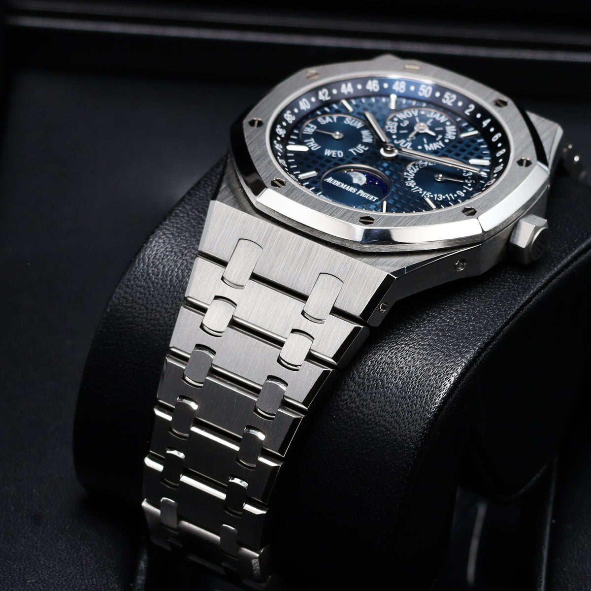 Audemars Piguet Royal Oak Perpetual Calendar 2021 Complete 41mm Blue Dial Steel Case Brushed Bezel 26574ST.OO.1220ST.02