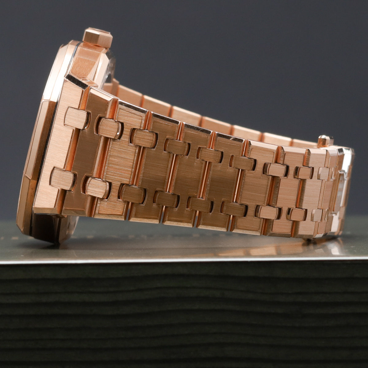Audemars Piguet Royal Oak Tourbillon Complete 41mm 18k Rose Gold Blue Grande Tapisserie Dial 18k Rose Gold 18k Rose Gold Integrated Bracelet 26730OR.OO.1320OR.02