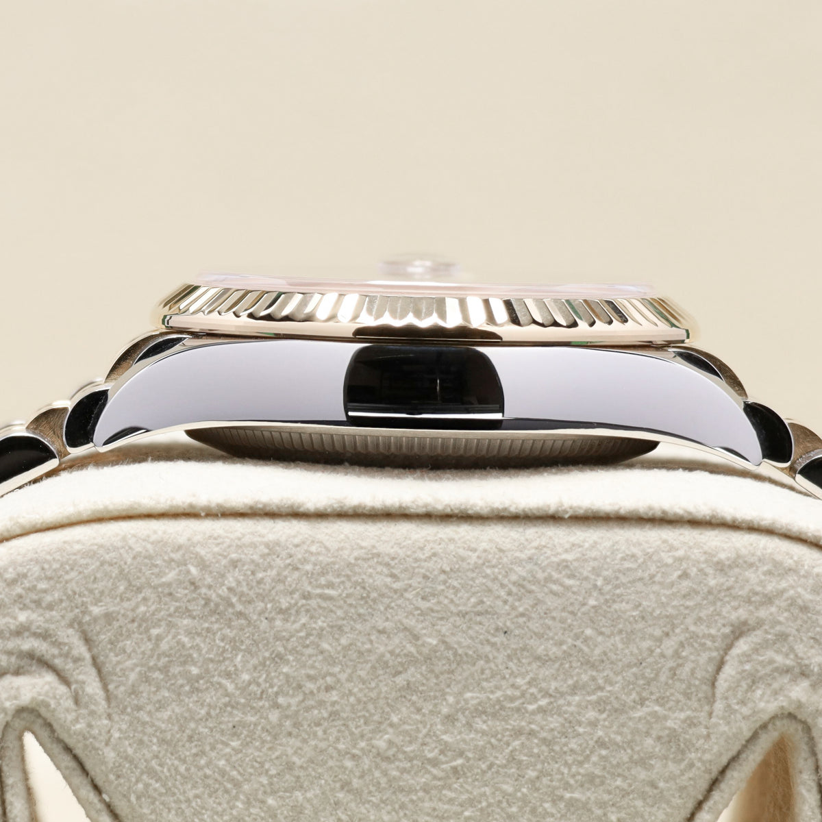 Rolex Datejust 2025 Complete 31mm Oystersteel and Yellow Gold Grey with Diamond Hour Markers Dial Yellow Gold Fluted Bezel Two-Tone Jubilee Bracelet 278273