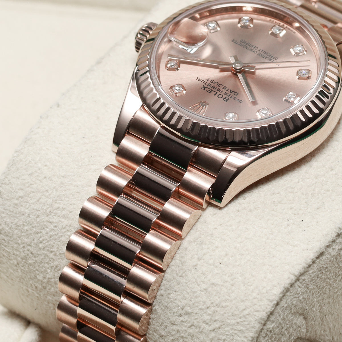Rolex Datejst 2021 Complete 31mm 18k Everose Gold Rose Champagne Dial 18k Everose Gold Fluted Bezel President Bracelet 278275