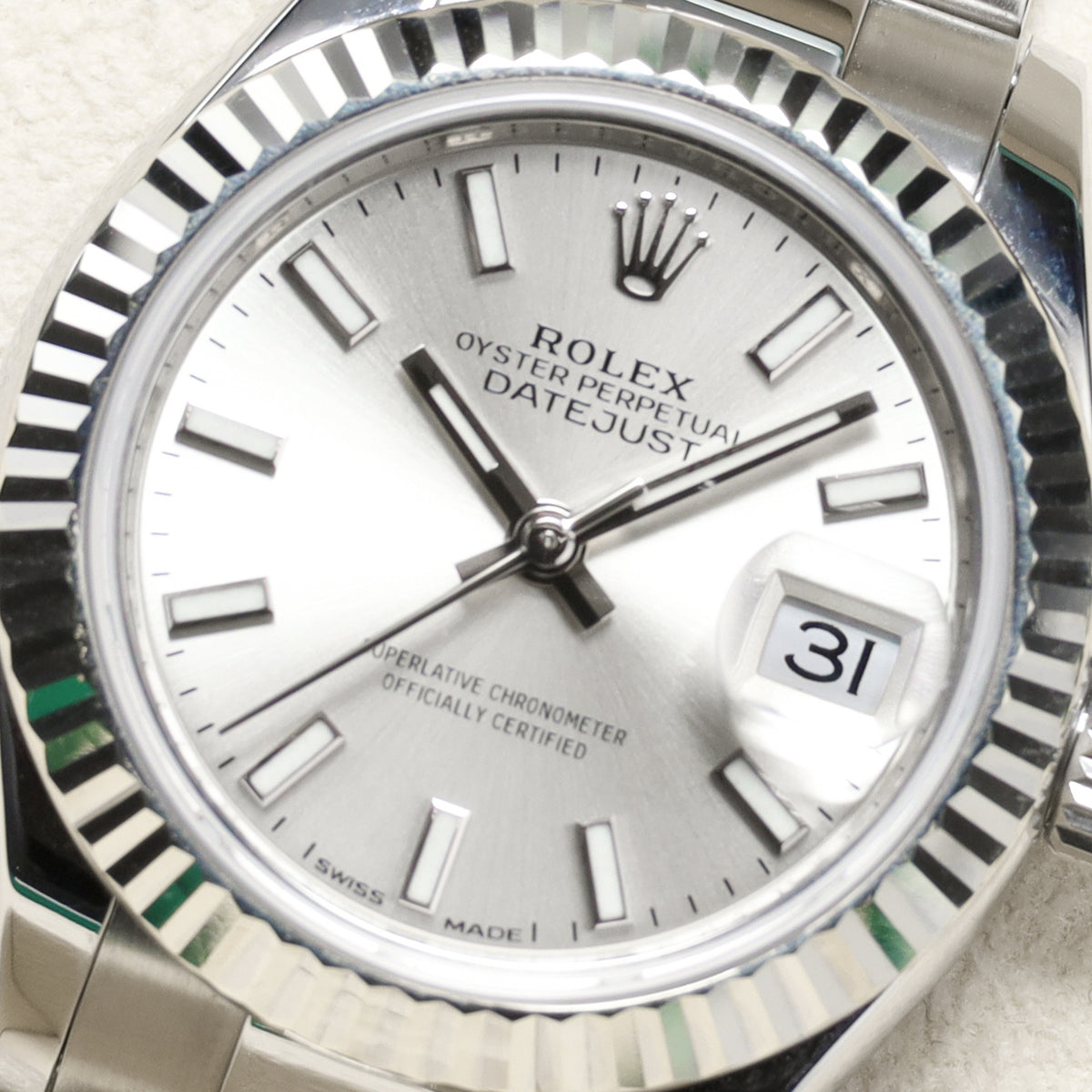 Rolex Datejust 28mm Oystersteel Silver Dial 18k White Gold Fluted Bezel Jubilee Bracelet 279174