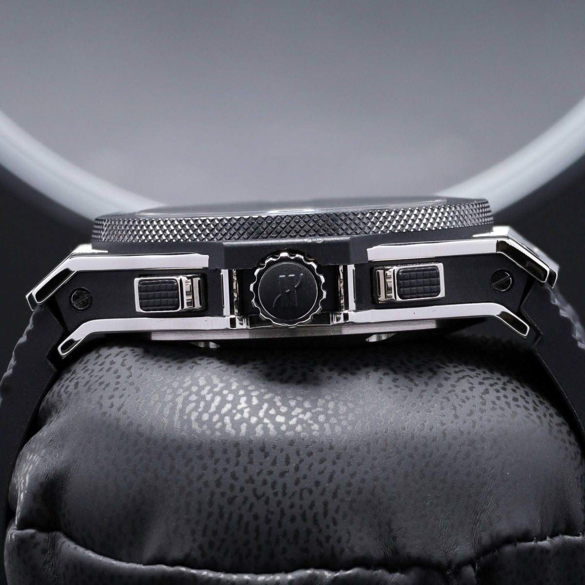 Hublot Big Bang 44mm Stainless Steel Carbon Fiber Dial Black Ceramic Bezel Black Rubber Strap 301.SB.131.RX