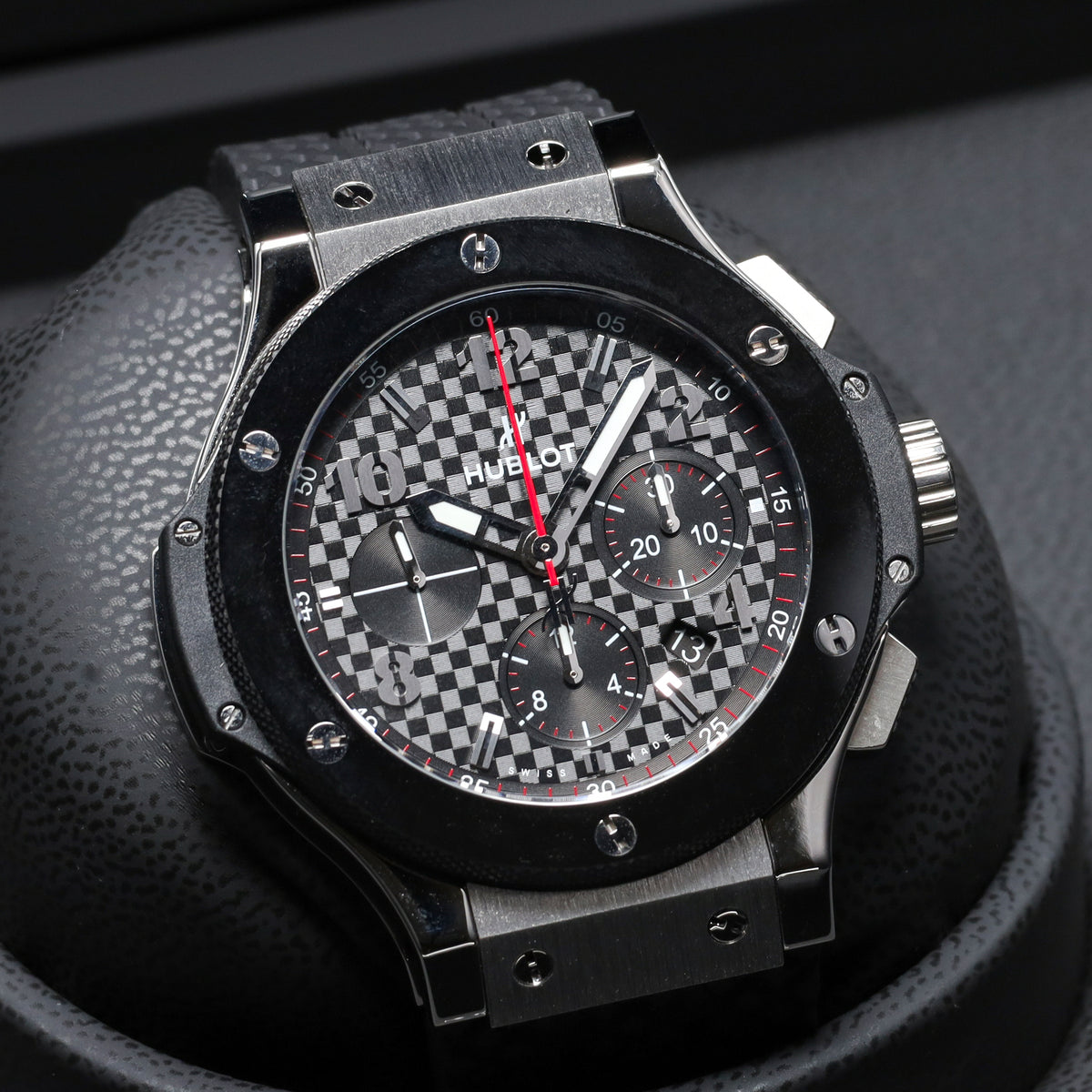 Hublot Big Bang 44mm Stainless Steel Carbon Fiber Dial Black Ceramic Bezel Black Rubber Strap 301.SB.131.RX