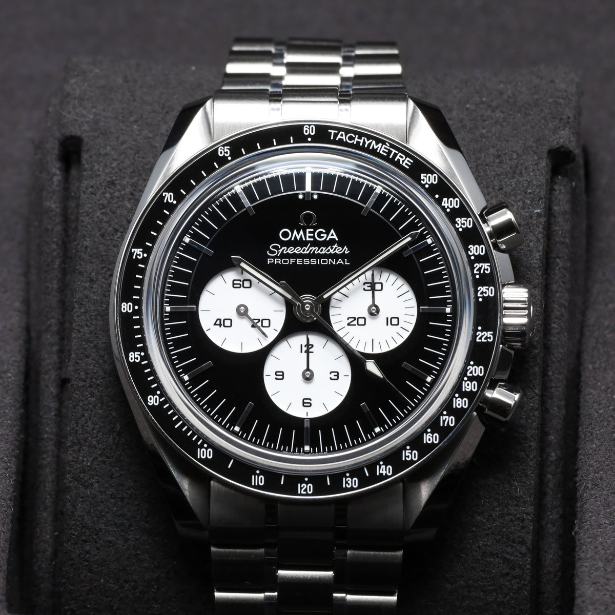 Omega SpeedMaster 2026 Complete 42mm Stainless Steel Black Lacquer with White Sub-Dials Black Ceramic Tachymeter Bezel : Stainless Steel Bracelet with Folding Clasp 310.30.42.50.01.004