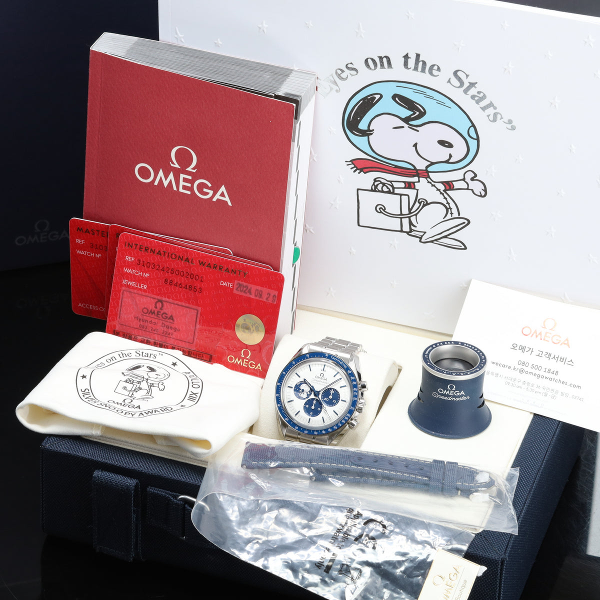 Omega Speedmaster Silver Snoopy Award 2024 Complete 42mm Steel Case White Blue Dial Blue Ceramic Bezel Bracelet310.32.42.50.02.001