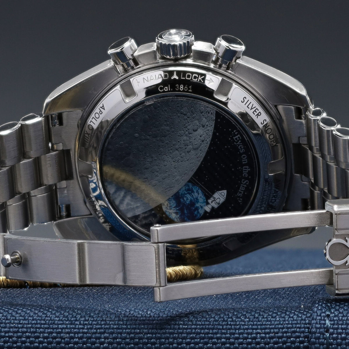 Omega Speedmaster Snoopy 2024 Complete 42mm Steel Case Silver-White With Blue Accents Dial Blue Ceramic Tachymeter Bezel Steel Bracelet 310.32.42.50.02.001