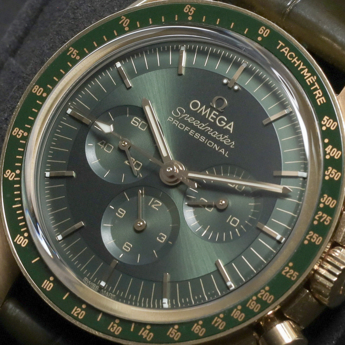 Omega Speedmaster Complete 42mm 18k Moonshine Gold Green Dial Green Ceramic Tachymeter Bezel Green Leather 310.63.42.50.10.001