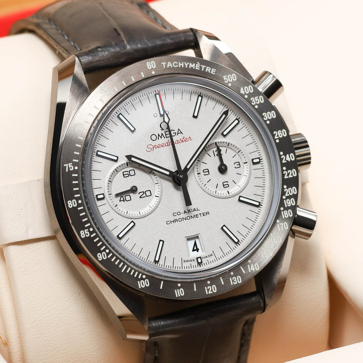 Omega Speedmaster Grey Side Of The Moon 44.25mm Grey Ceramic Platinum/Grey Dial Grey Ceramic Tachymeter Bezel Grey Leather Strap 311.93.44.51.99.002