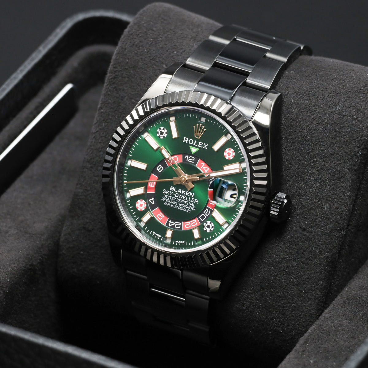 Blaken Rolex 2026 Complete 42mm Oystersteel Green Casino-Inspired Blaken Dial White Gold Fluted Bezel Oystersteel Oyster Bracelet 326934 Blaken