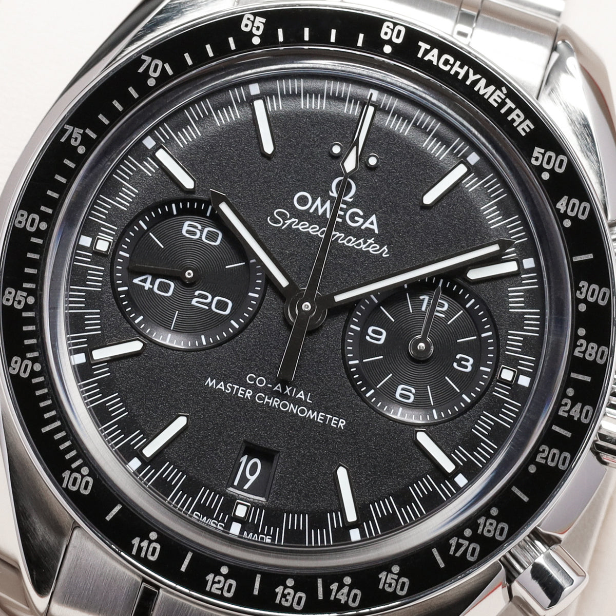 Omega Speedmaster 2022 Complete 44.25mm Stainless Steel Black Racing Dial Black Ceramic Bezel Stainless Steel Bracelet 329.30.44.51.01.001