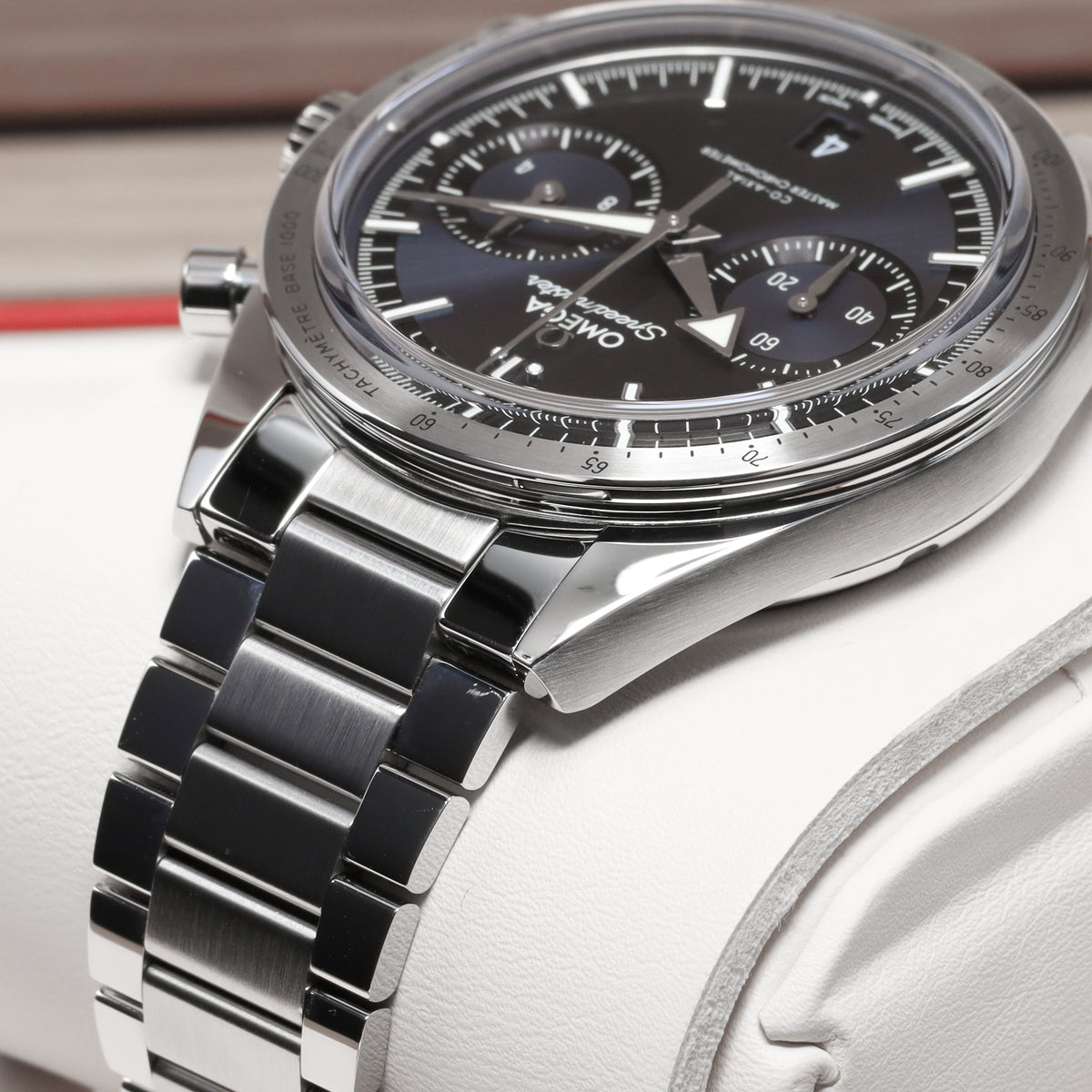 Omega Speedmaster Complete 40.5mm Stainless Steel Blue Dial Brushed Stainless Steel Tachymeter Bezel : Stainless Steel Bracelet with Foldover Clasp 332.10.41.51.03.001