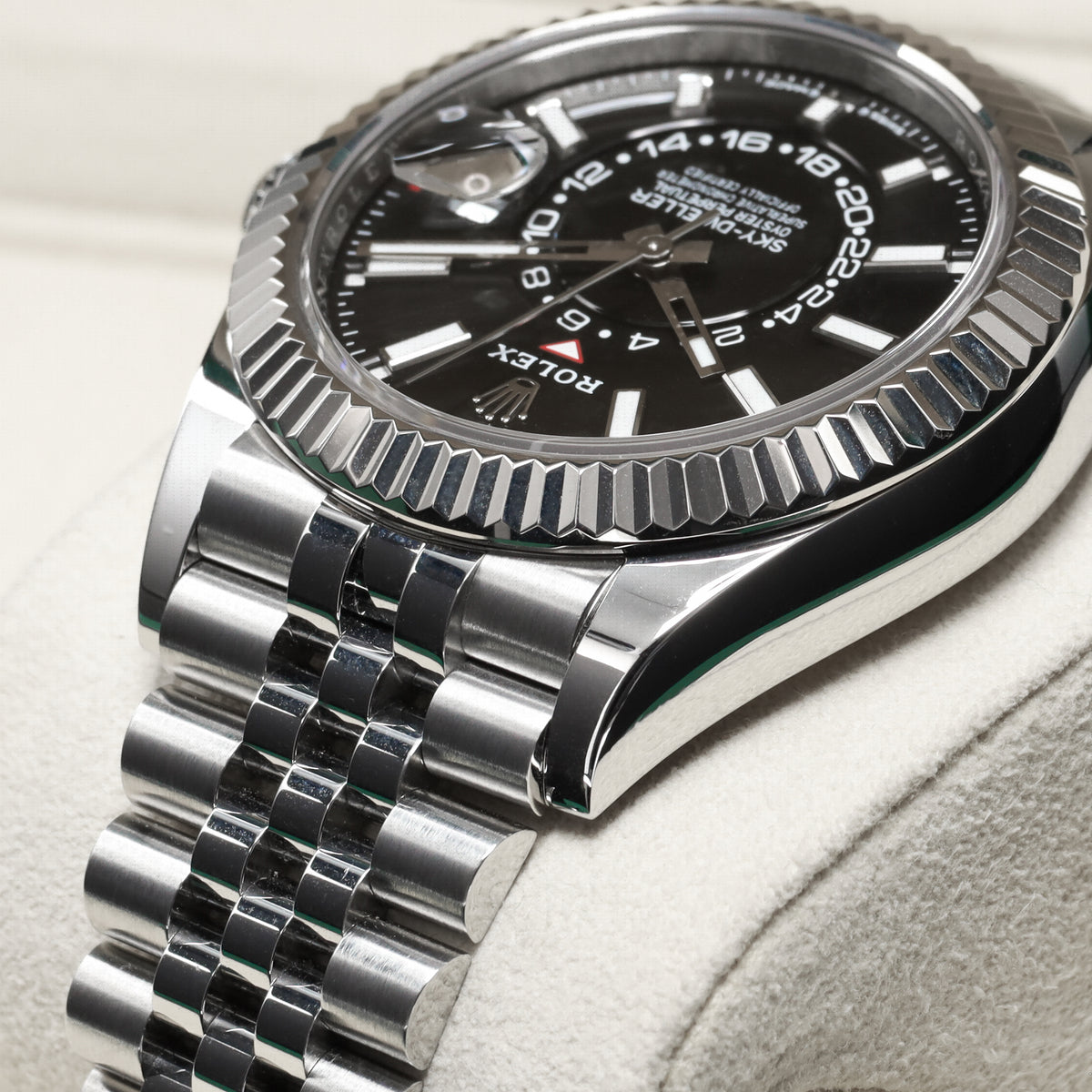 Rolex Sky Dweller 2024 42mm Oystersteel Stainless Steel & 18K White Gold Bright Black Dial 18K White Gold Fluted Ring Command Bezel Oystersteel Stainless Steel Jubilee Bracelet 336934