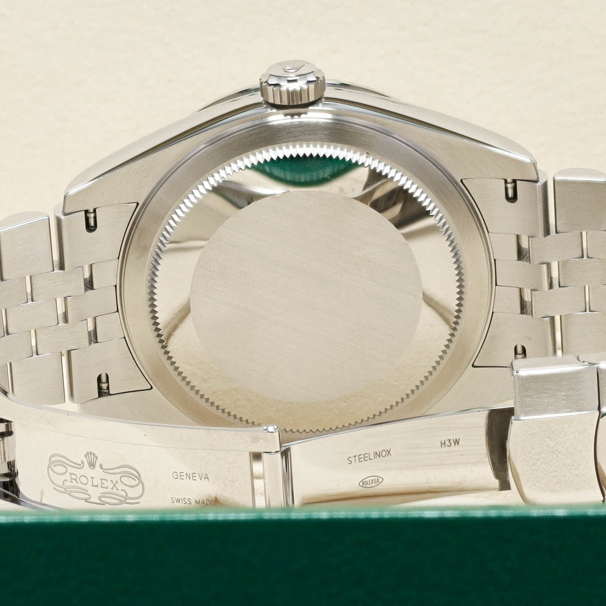 Rolex Sky Dweller 2026 Complete 42mm Oystersteel Mint Green Dial 18k White Gold Fluted Bezel Jubilee Bracelet 336934