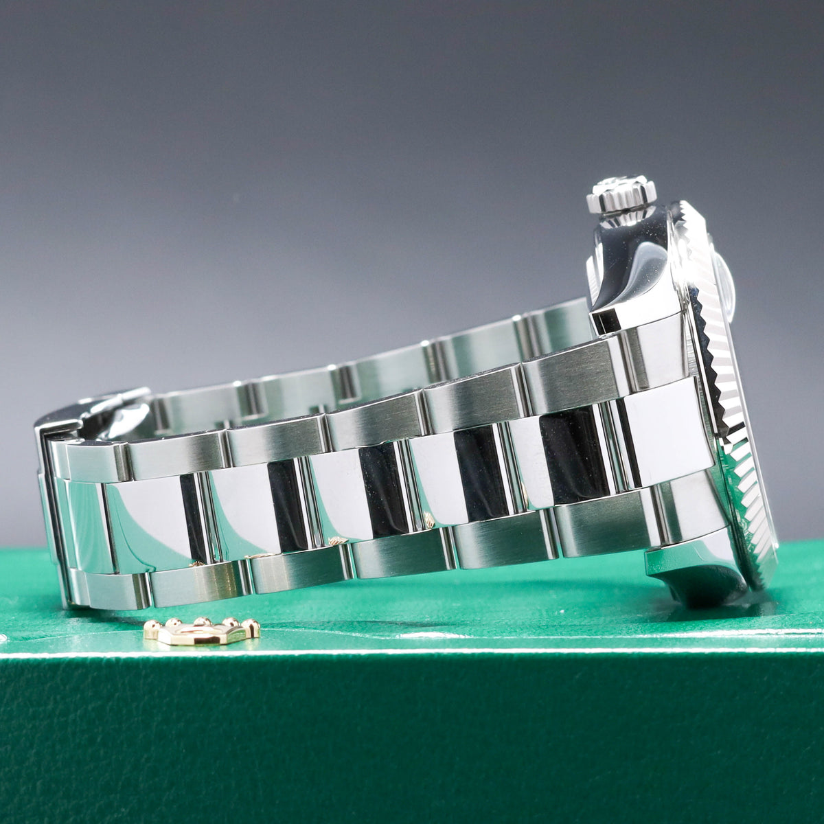 Rolex Skydweller 2024 Complete 42mm Oystersteel Mint Green Dial 18k White Gold Fluted Bezel Oyster Bracelet 336934