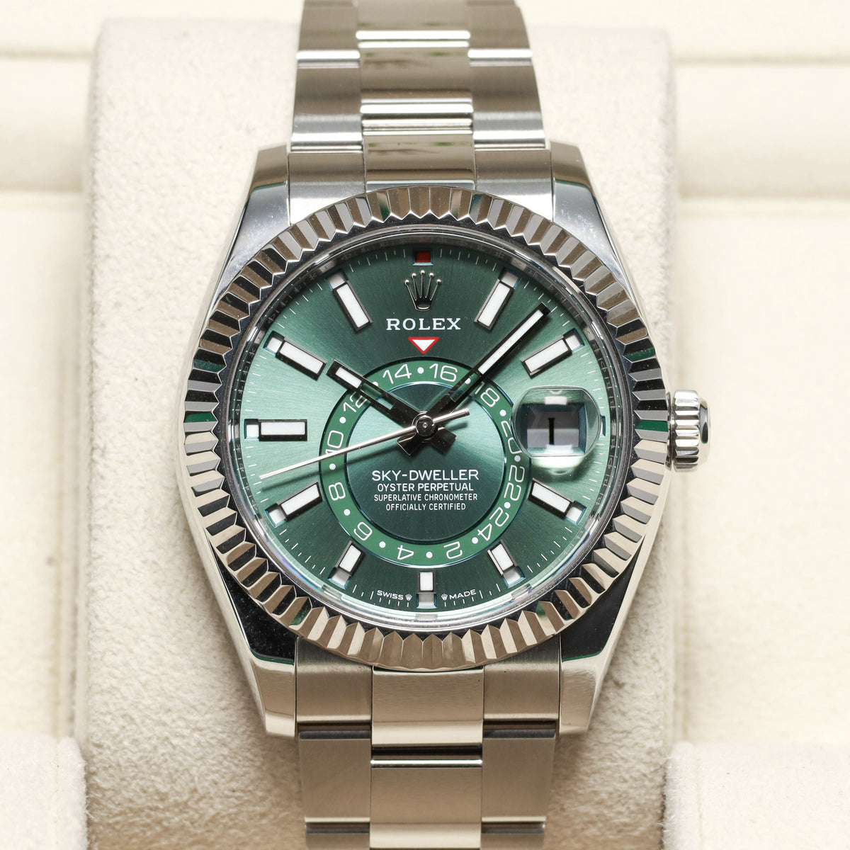 Rolex Skydweller 2024 Complete 42mm Oystersteel Mint Green Dial 18k White Gold Fluted Bezel Oyster Bracelet 336934