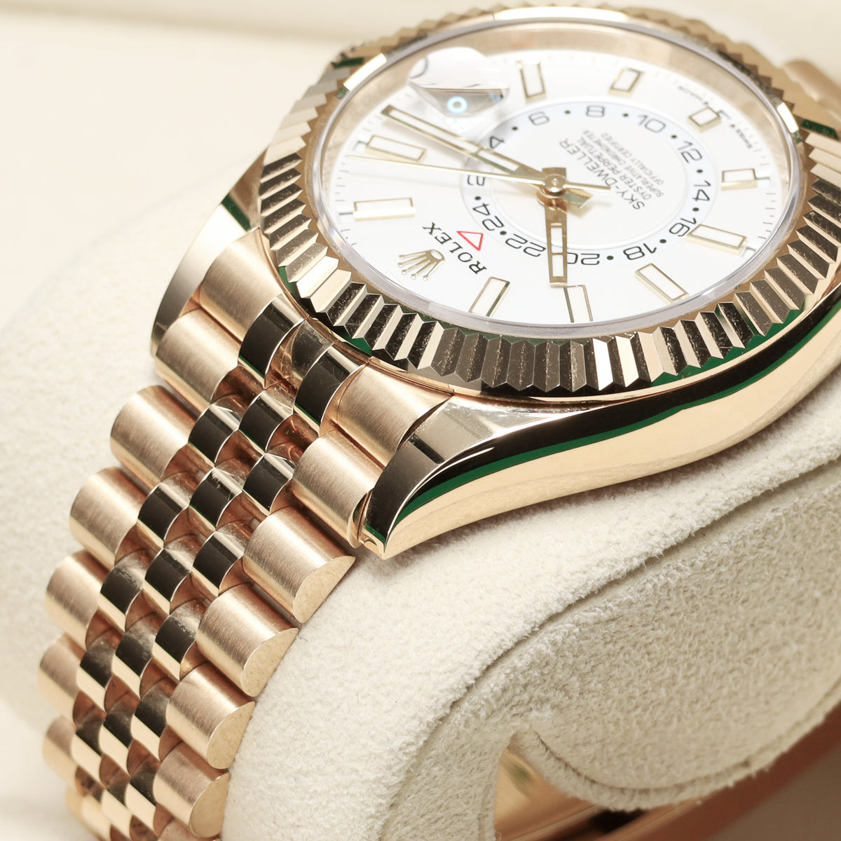 Rolex Sky Dweller Complete 2024 18k Yellow Gold White Dial 18k Yellow Gold Fluted Ring Command Bezel 18k Yellow Gold Jubilee Bracelet 336938